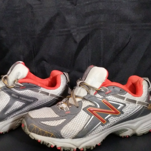 New Balance Shoes - New Balance Trail Runners Size 9